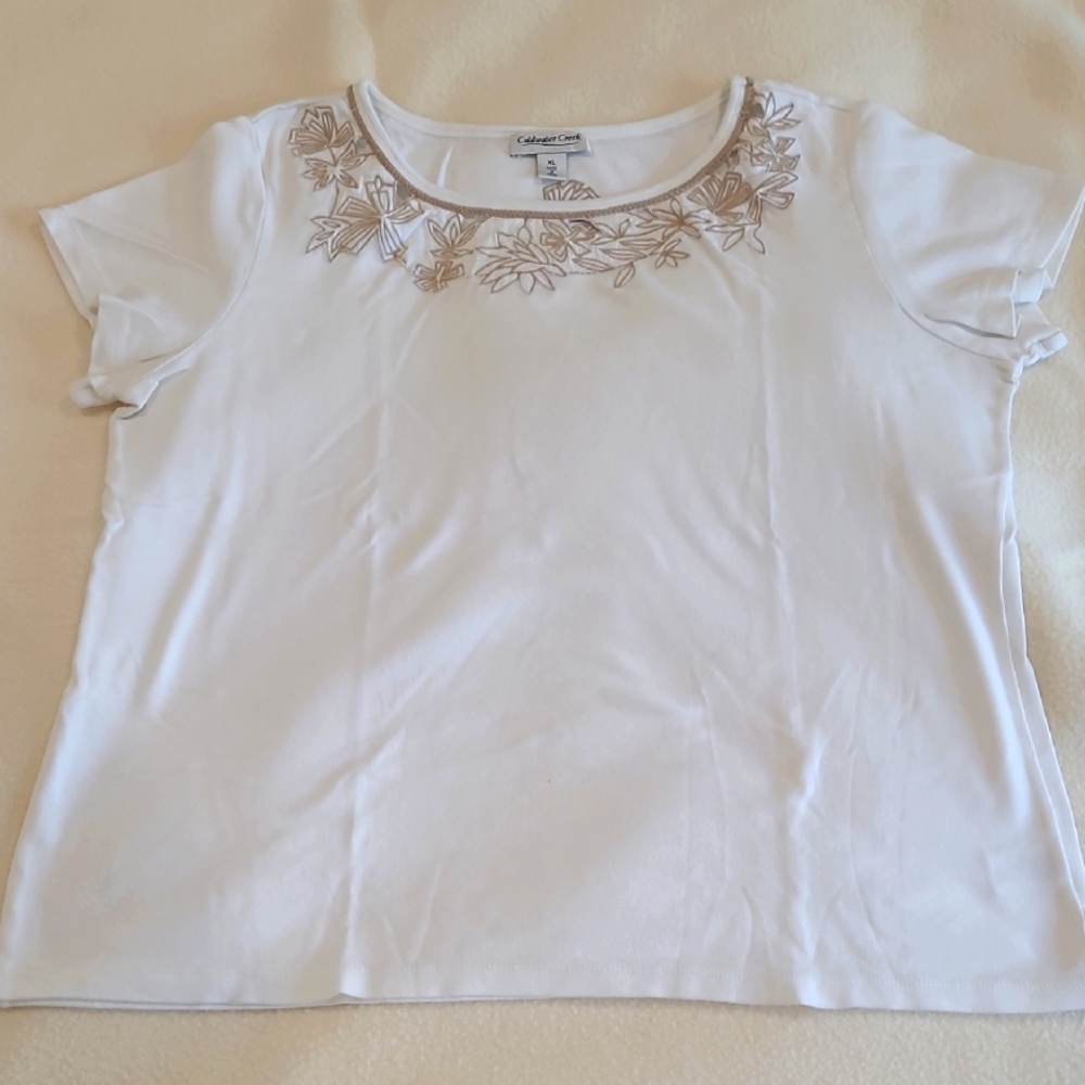 White w/Tan Embellished Short Sleeve T-Shirt
